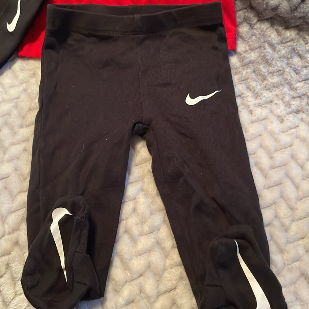 ❤️S❤️O❤️L❤️D❤️SOLD❤️SOLD❤️ NIKE 3 piece “I Have Arrived” Red, Black pants, Top, - Picture 3 of 13